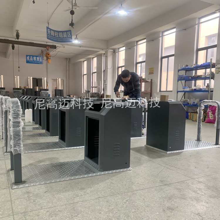 简约式防疫消毒通道人体感应喷雾测温消毒一体机桂林消杀防控安检