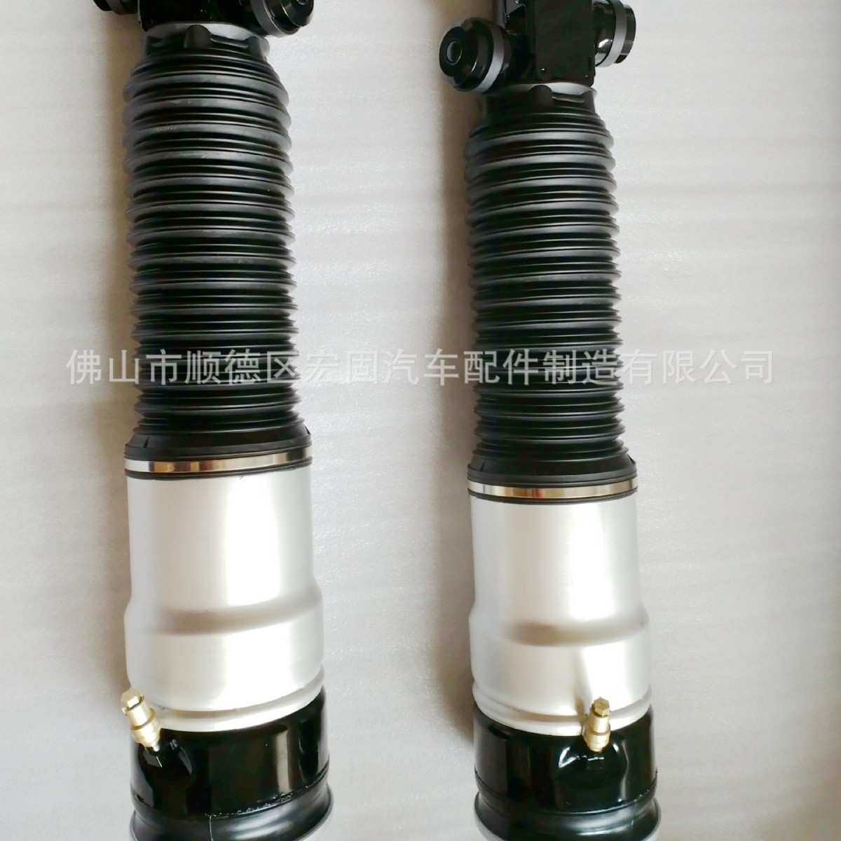 空气悬挂弹簧减震器适用宝马BMW7系F02F01后气动避震37126791676