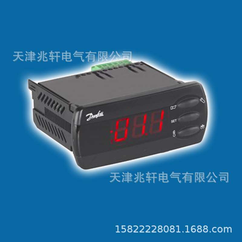 丹佛斯AK-CC 240温控器AK-CC240温控表