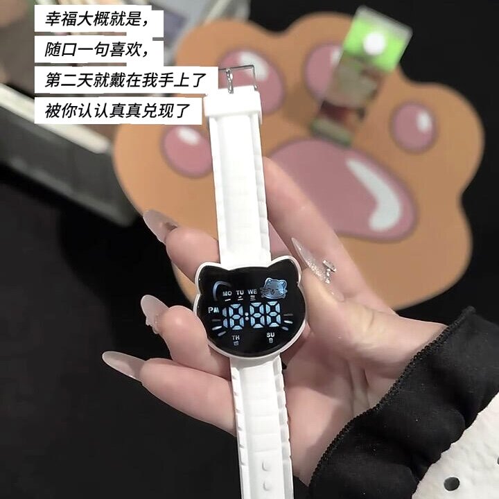 hallokitty手表初高中女学生可爱电子表韩系高颜值户外运动手腕表
