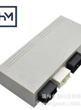 OE：61357335274适用宝马 X5 X6 后备箱盖尾门控制模块