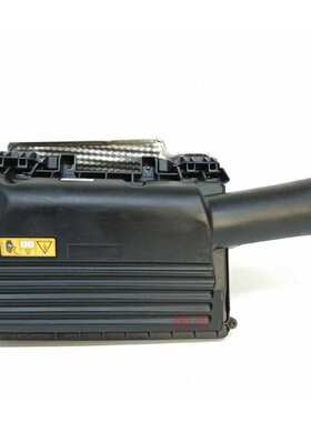 奔驰253 GLC260 GLC250  GLC300 C300 E260 E300等汽车空气滤芯