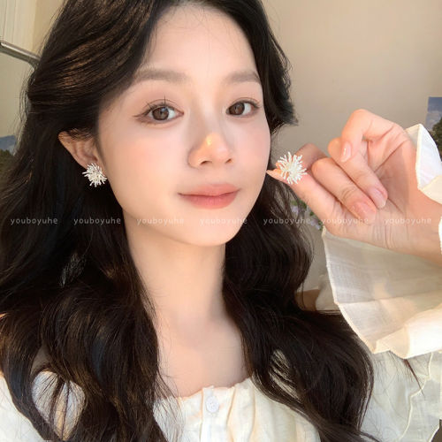 主角光环~ 银色蒲公英烟花耳钉女轻奢高级感独特设计银针耳环耳饰