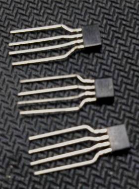 供应TP605TP608TO94霍尔三极管成型机自动分脚成型卡板定高电子