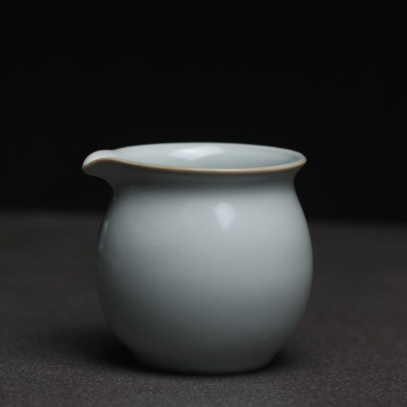汝窑公道杯持续开片可养出水好陶瓷大号分茶器公壶茶海家用茶具