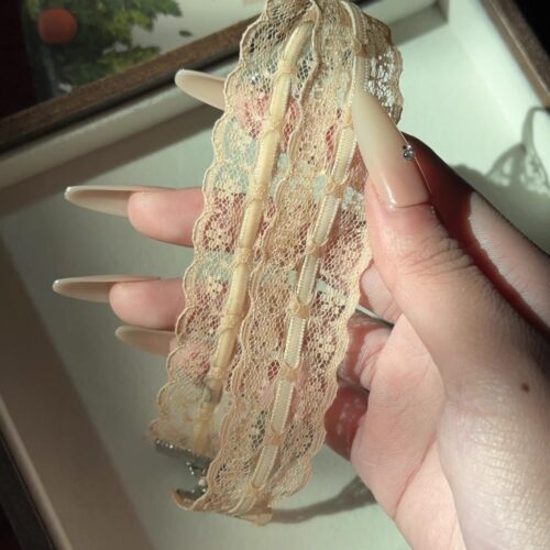 蕾丝镂空肤色高级感choker项链