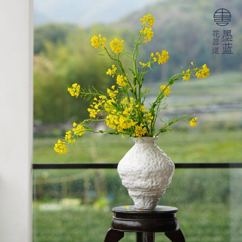 花色肌理陶瓷花器手作锤客陶罐纹厅桌面摆件插花复古装饰白瓶