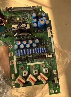 YPHT31285-2C安川变频器F7 E7系18.5KW电源驱动板ETP617175/4