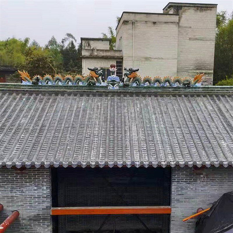 祖宗老屋顶琉璃瓦阿公祠宗堂牌楼顶装寺饰二陶瓷龙凤庙龙戏珠陶瓷