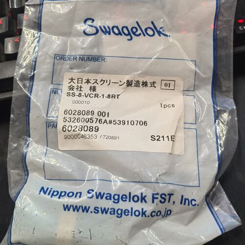 美国Swagelok世伟洛克VCR转RT公头外牙SS-8-VCR-1-8RT