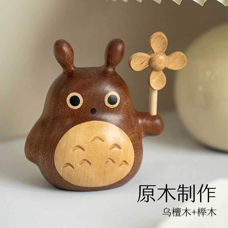 乌檀木龙猫汽车车载桌件摆面可爱卡通治系愈木雕车内实木饰品礼品