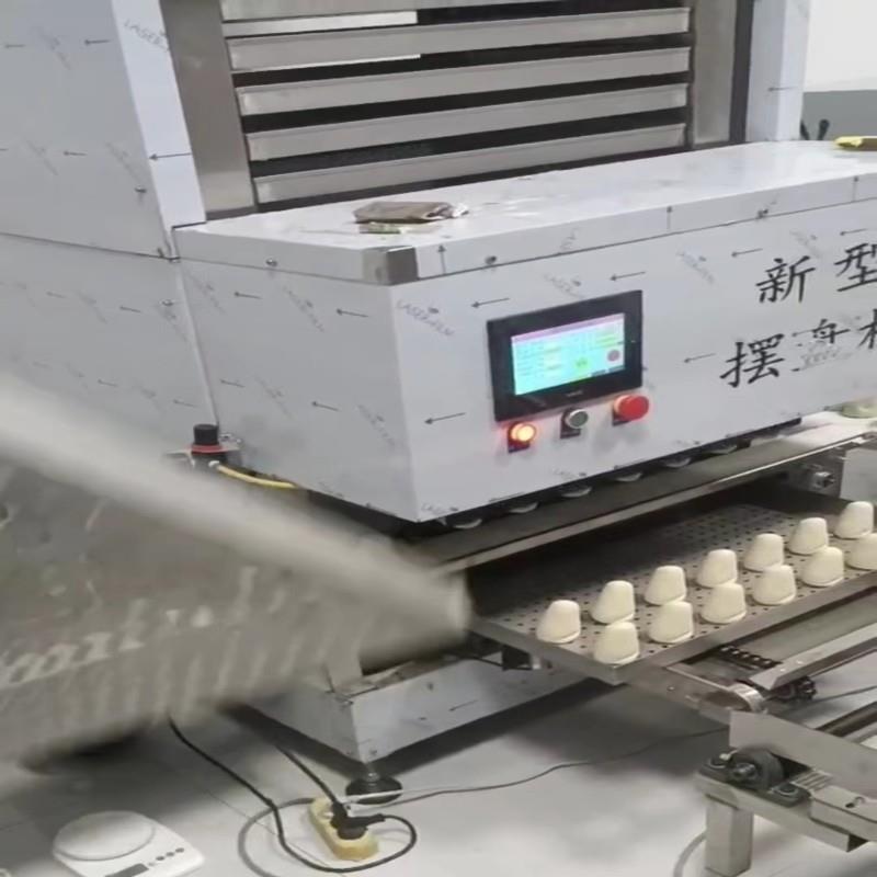 馒头房四台机器搞定馒头流水线一个人就可以操作的商用蒸馒头设备