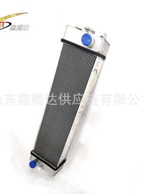 PC130-7挖掘机散热器 水箱中冷器 203-03-71771散热器