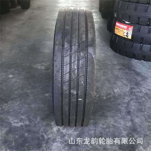 卡客货车轮胎235 215/75R17.5 265/70R19.5 275/80R22.5全钢轮胎