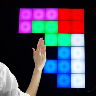 亚马逊方形灯七彩触摸壁灯遥控触摸方形奇光灯组合造型灯