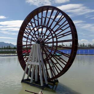 户外仿古钢结构木质水车 大型无机械动力流水旋转美陈景观成品