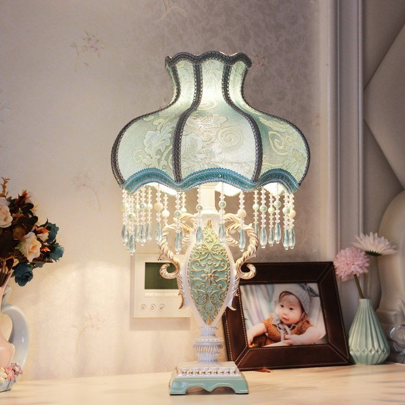 欧式台灯客厅茶几装饰灯温馨插电式遥控可调节亮度书房卧室床头灯