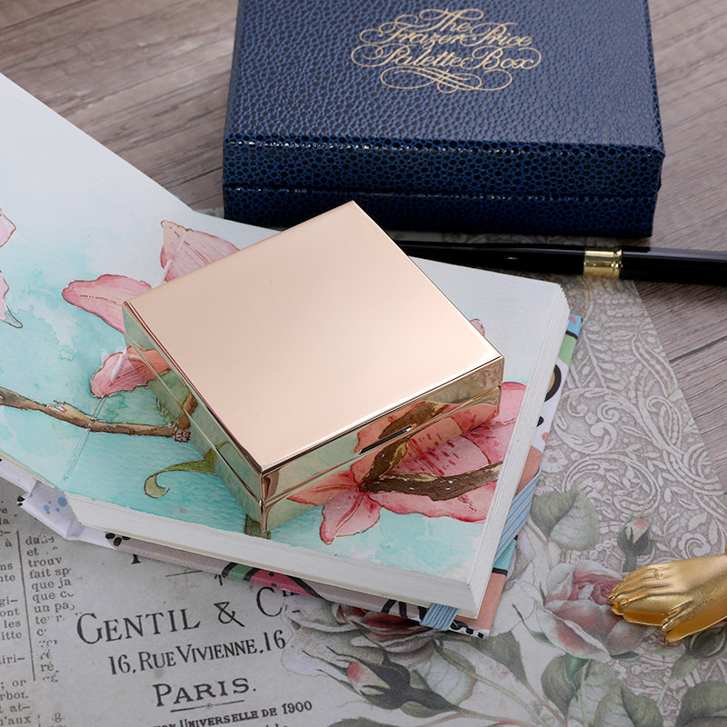 复刻黄铜电镀水彩盒便携调色盒盘保湿画架多功能旅行高品质旅行写,文具电教/文化用品/商务用品,调色盒,淘宝优惠券,粉丝福利购,淘宝优惠卷