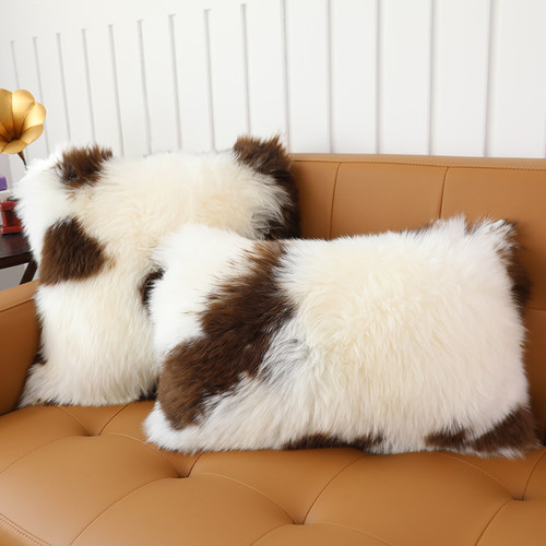 创意色彩抱枕靠垫纯羊毛沙发靠枕飘窗床上装饰枕头皮草长毛抱枕