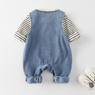 2026新款婴儿套装长袖背带裤春秋季哈衣萌娃宝宝爬服牛仔新生
