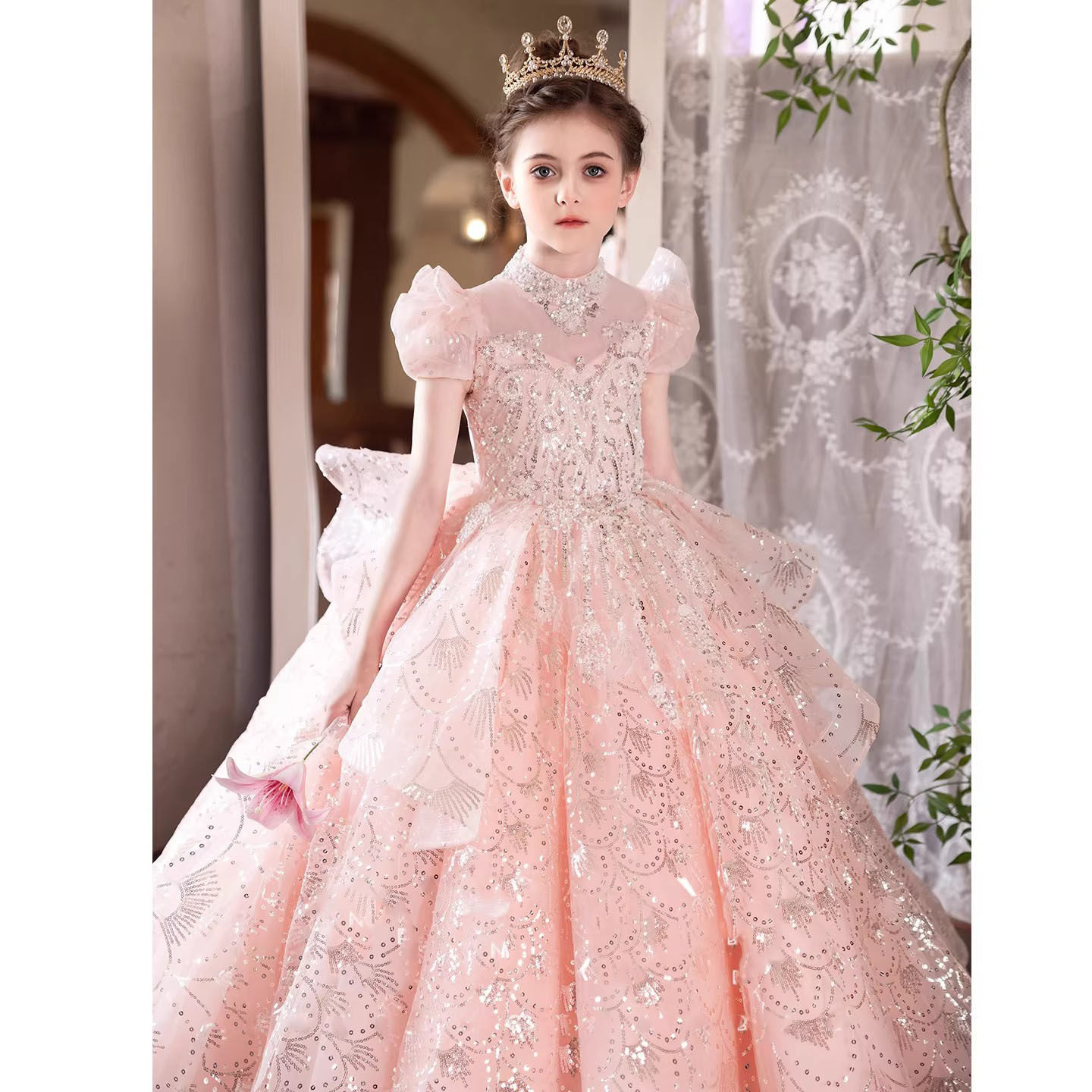 2026新款儿童晚礼服粉色高端轻奢大童女童婚纱蓬蓬花童钢琴演出服