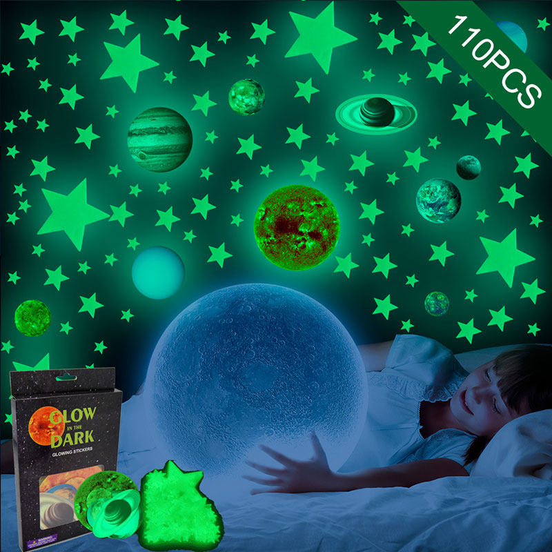 太阳系九大行星贴纸荧光地球月亮发光儿童房间卧室装饰夜光墙贴画