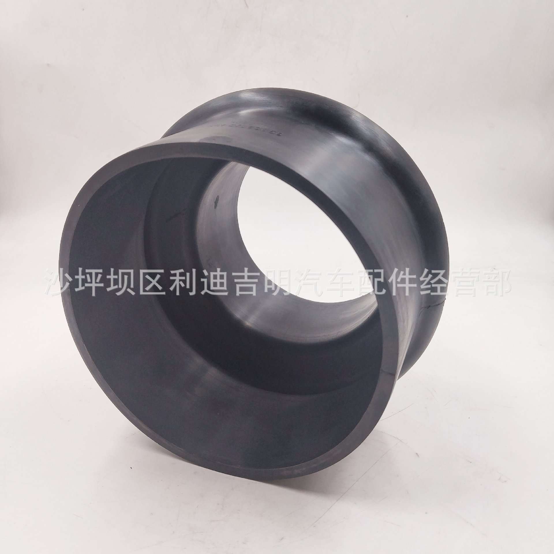 重庆柴油机配件 k19k38发电机组零件 驼峰软管3030768