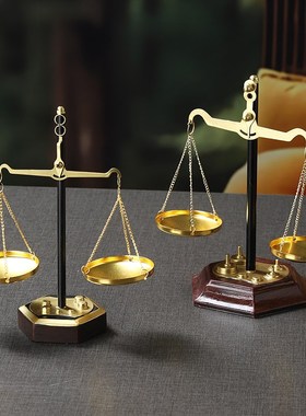 创意铁艺天秤模型天平摆件复古客厅玄关装饰品律师办公Z室桌面摆
