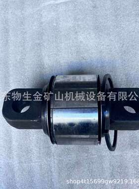 三一宽体车配件SKT95S 105S 95S 推力杆胶芯131499000004A001