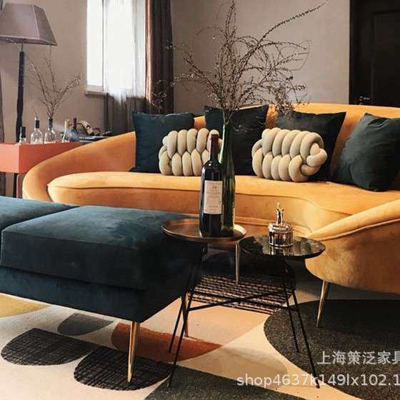 北欧现代简约创意异弧形布艺沙发客厅时尚服装店咖啡厅双三人沙发