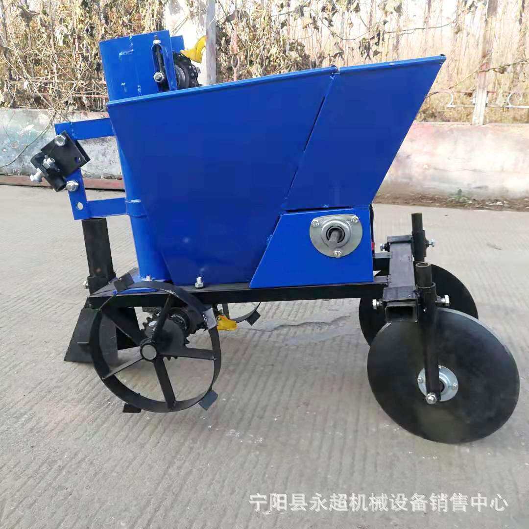 山东聊城手扶车带土豆播种机单行马铃薯播种机施肥播种一体机