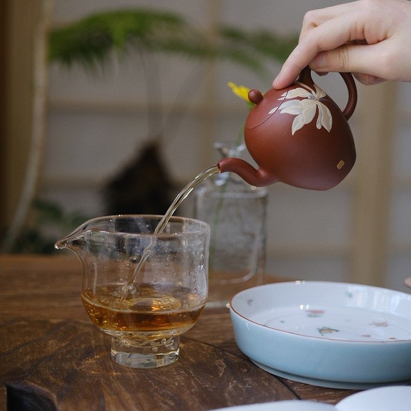 泥绘荷花美人肩紫砂壶宜兴原矿小红泥手工泡茶器功夫茶具