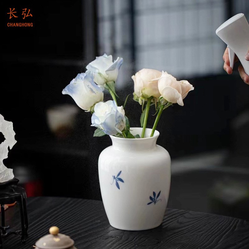 中花陶瓷花瓶手绘蝴蝶兰式摆件客厅插花创意水饰鲜花精致装培瓶