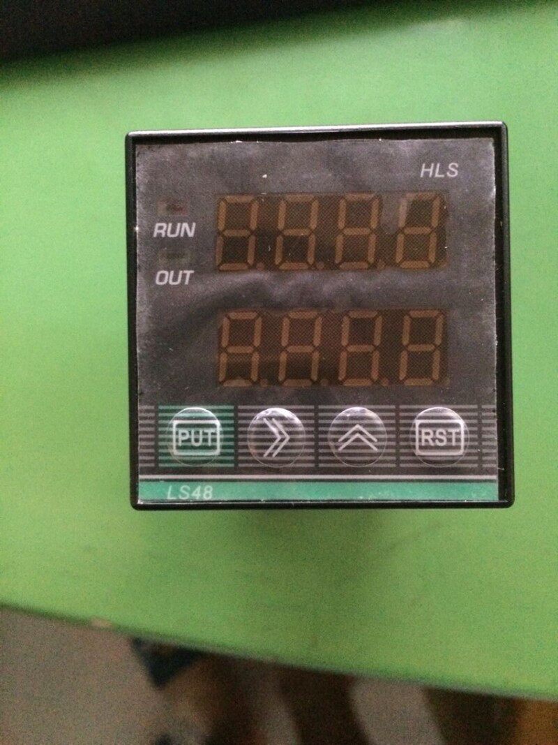 LS48数显智能计数计时器时间继电器,48*48短壳