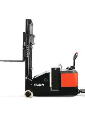 1.5吨平衡重电动电动堆高车型号ES15-15CS