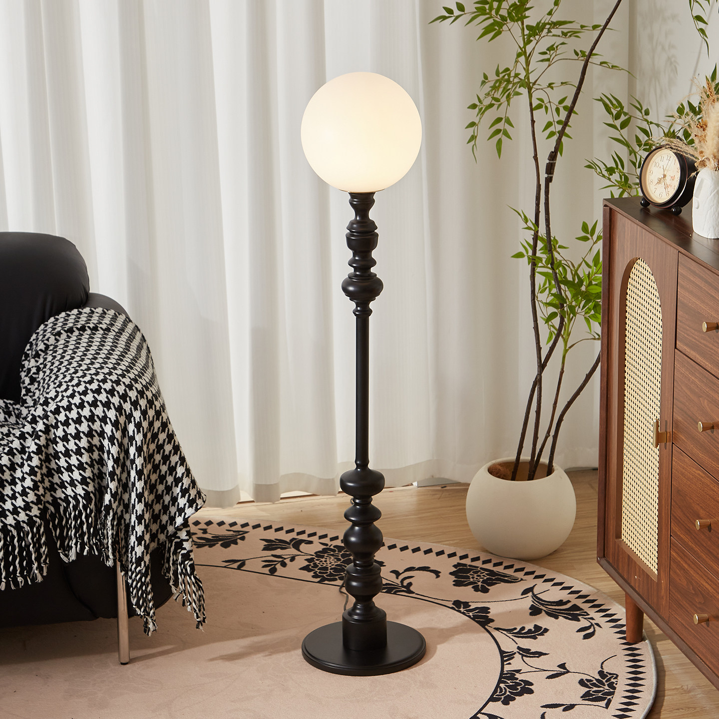 中古风落地灯客厅沙发旁边高级感卧室法式复古立式氛围感2026新款