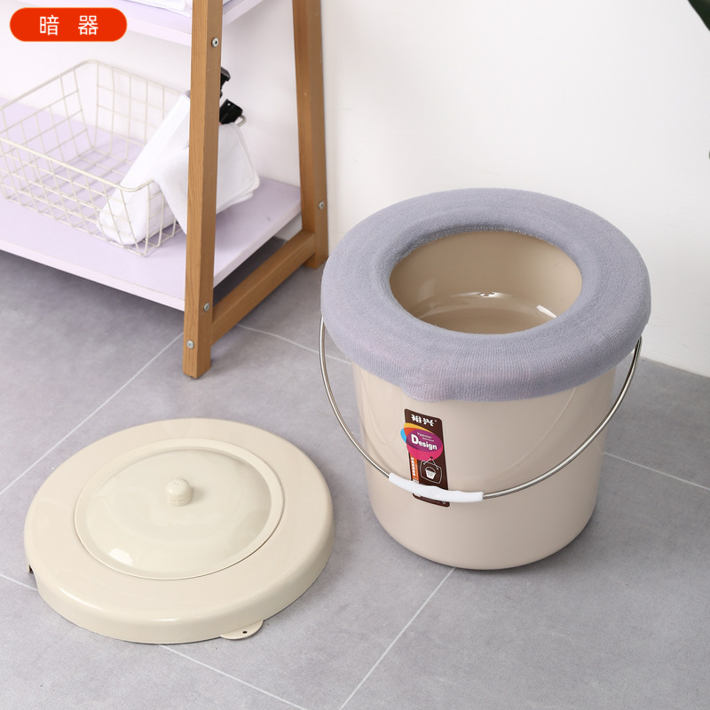 移动便携式卧室家用带盖尿桶老人