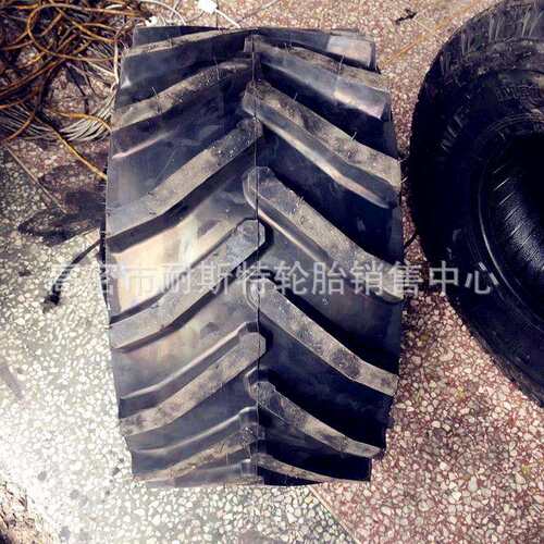 供应 人字农用轮胎 31x13.5-15 纽荷兰BC5070 27x9.50-15轮胎