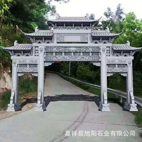 石雕牌坊村口牌楼仿古天然花岗岩景区三门楼农村户外建设入口标志