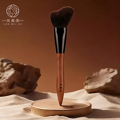 岚薇阁M002动物毛修容刷侧脸斜角坡面侧影刷面部阴影化妆刷