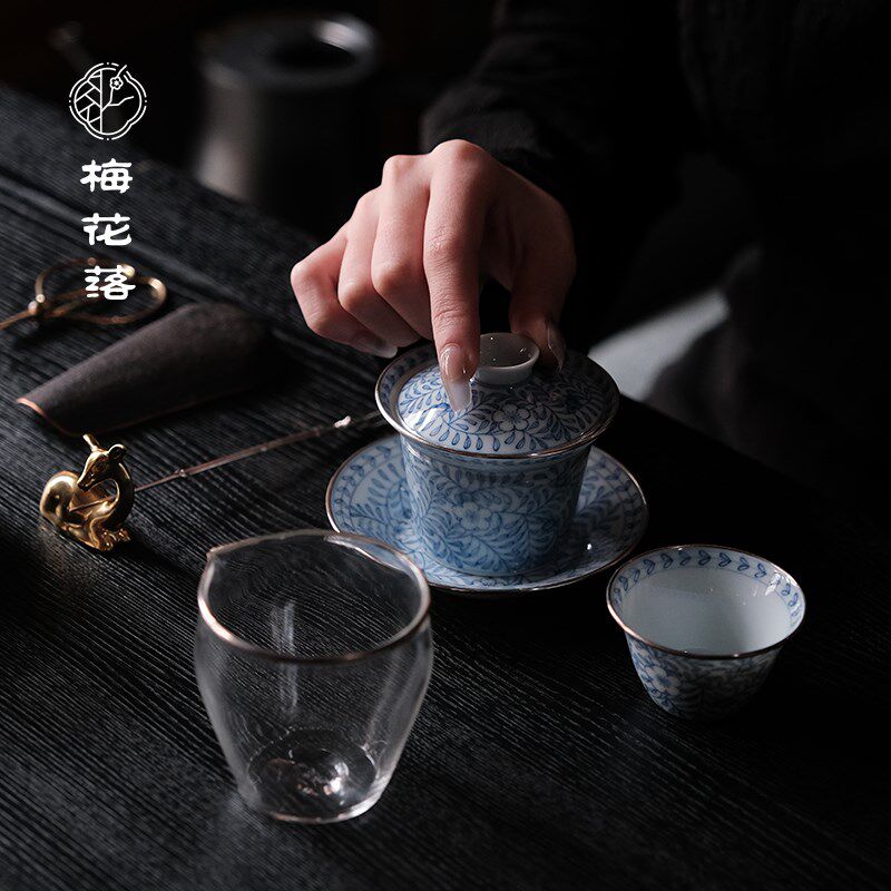 梅花落青花瓷手绘千叶纹盖碗包银口茶杯手工薄胎茶托清物堂珍藏