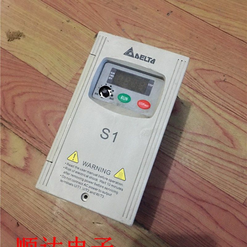 台达变频器 S1 0.4KW 220V VFD004S21A 实物拍摄 测试好