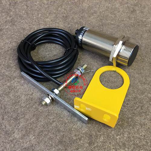 旋转探测仪零速低速开关LK-A150E/T4 XSA-V11801磁电式速度传感器
