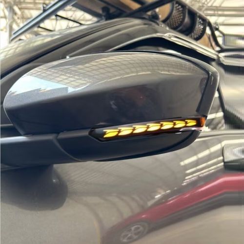 适用雅力士CROSS AVANZA ALZA VELOZ后视镜流水转向灯动态白蓝光A