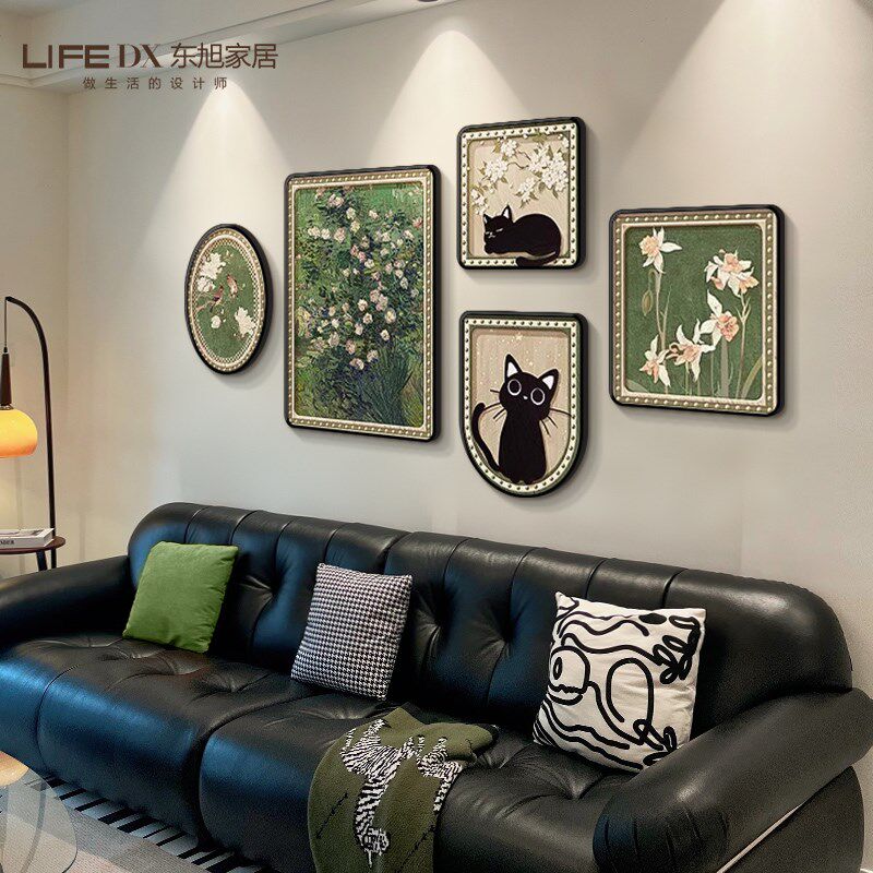 中古风绿色客厅装饰画猫咪组合高级感壁画法式复古沙发背景墙挂画