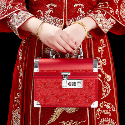 订婚用品彩礼箱钱盒子五金首饰礼金盒礼金箱结婚陪嫁提亲10万
