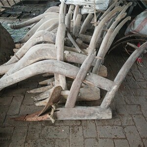 生产队老物件老农具风车水车木犁辘轳打稻机磨茶机农家乐酒店装饰