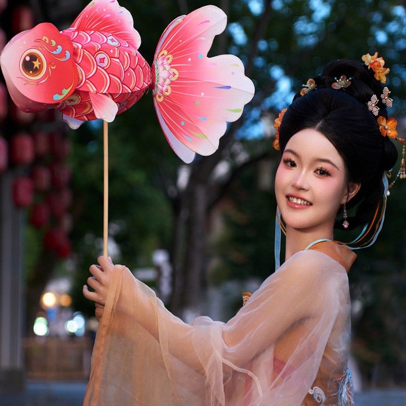 2025年中秋节手持鱼灯笼 金鱼花灯成品 传统手工非遗鱼灯装饰道具,节庆用品/礼品,灯笼,淘宝优惠券,粉丝福利购,淘宝优惠卷