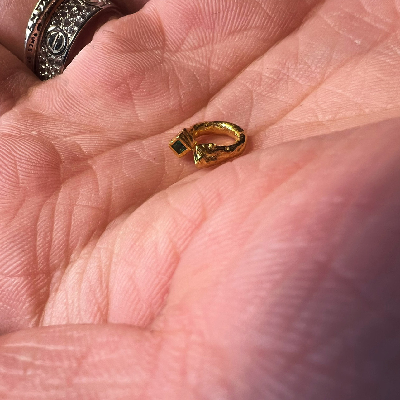 18k金色熔岩卡子轻奢仿绿宝石卡环隔珠隔片文玩DIY计数器配饰