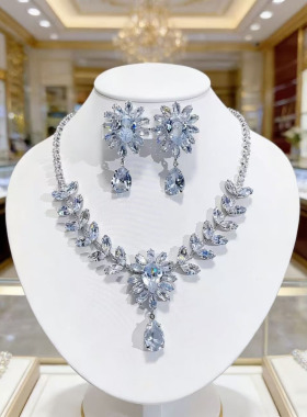 高级感雪花锆石项链耳环套装小众设计晚宴新娘礼服首饰锁骨链